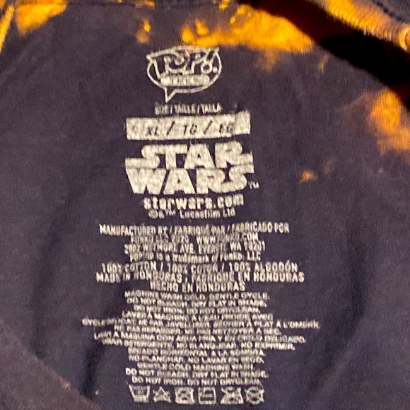 Funko Tee: The Mandalorian - Bounty The Child - Picture 2 of 2